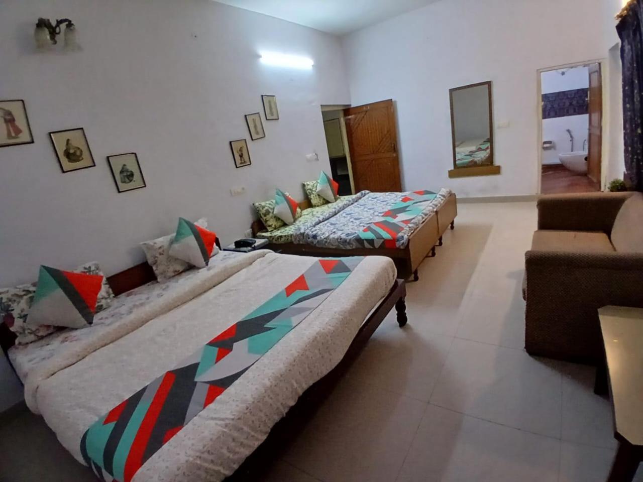 Hotel Singhasan House Jaipur Room photo